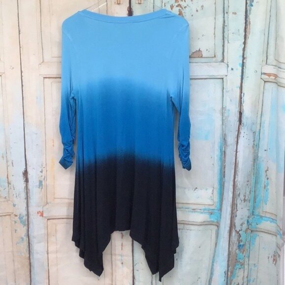 Philosophy Ombre Blue & Black Dip Dye Asymmetrical Hem Tunic Top Ruched Sleeves - Picture 3 of 5